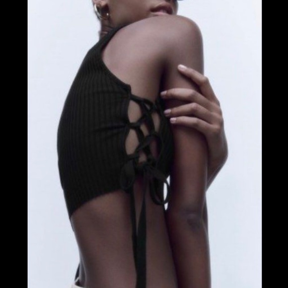 Zara Ribbed Crop Top - Picture 3 of 6